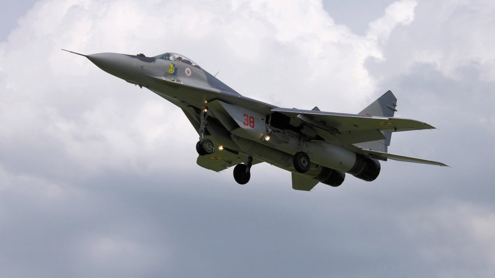 KAIYUNAPP-掘金替补中锋称比赛经验仍需提升,掘金得分后卫