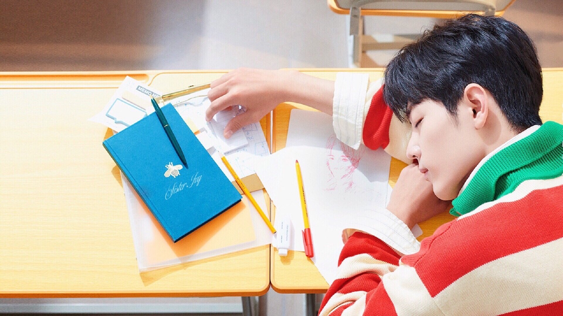 Kaiyun APP-特斯·冯·迪克:灵活的中场运作,南非队进攻节奏不断加快,冯 斯特拉克